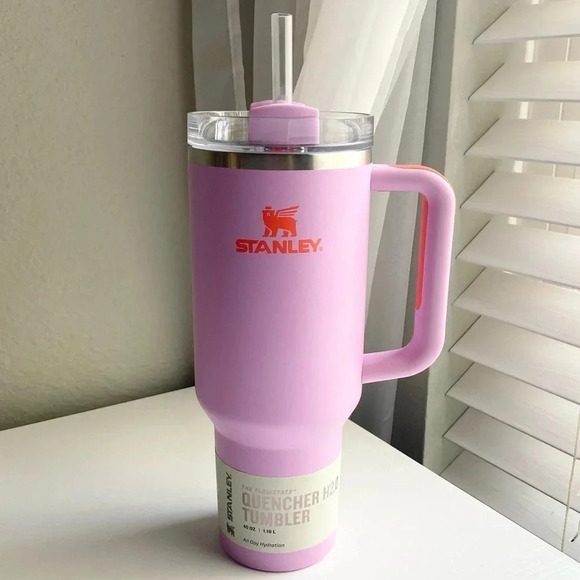 Stanley 40 oz Stainless Steel H2.0 FlowState Quencher Tumbler - Picture 2 of 12